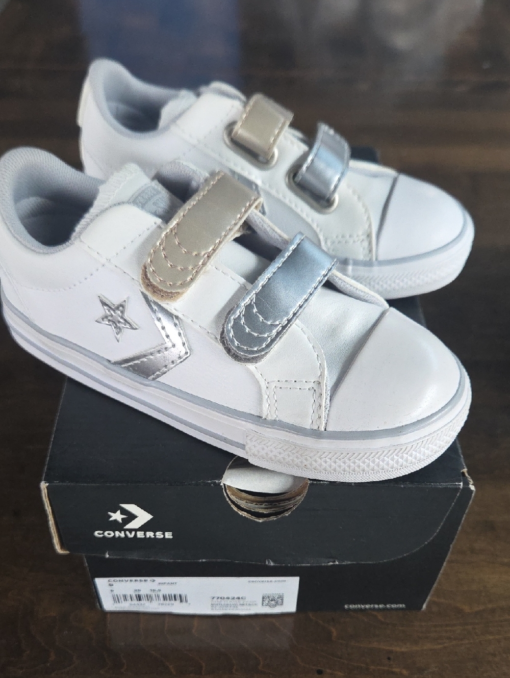 Converse Size 9 Toddler Kids White Sneakers with Metallic Silver & Gold Straps